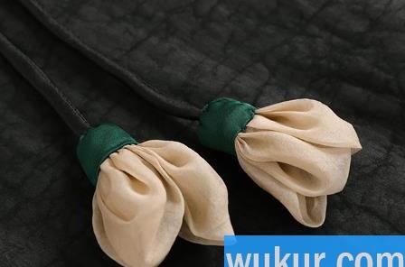 香云纱可以用蒸汽熨烫吗