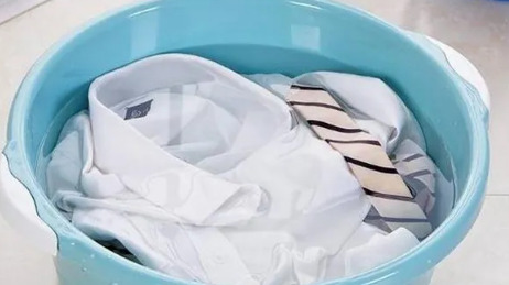 衣服洗了好几遍为什么还有泡沫