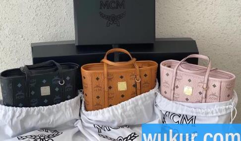 mcm菜篮子有几个颜色