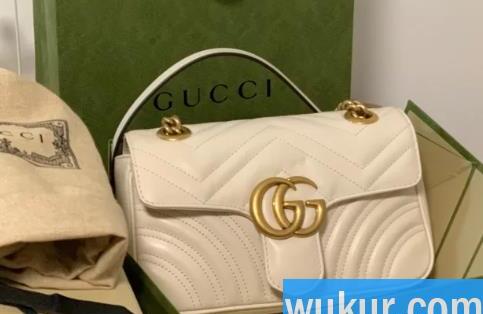 为什么想买奢侈品包包