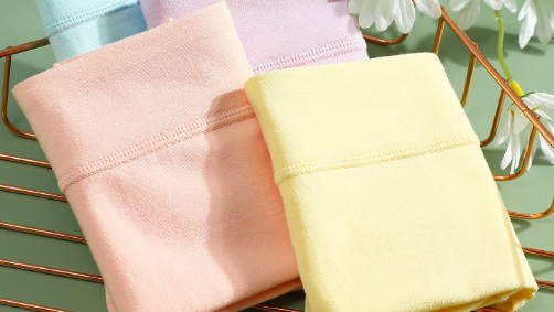 女人正常一天的内裤颜色是什么样