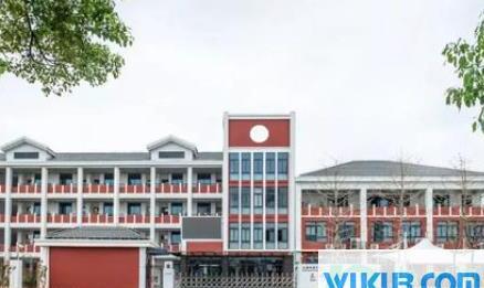 上海中小学暂停所有线下教学是真的吗