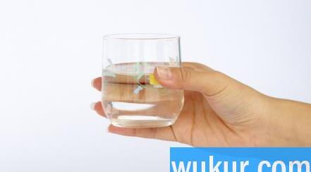 为什么有人会认为多喝水可以治感冒