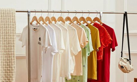 穿过一次的衣服能放衣柜吗