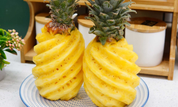一次吃一个菠萝算过量吗
