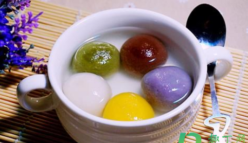 速冻汤圆是解冻了煮还是直接煮